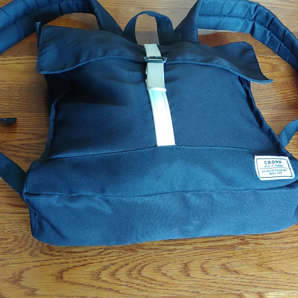 NWOT Cropp backpack - Picture 3 of 13